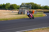 IH_NGRRC_Castle Combe_76672