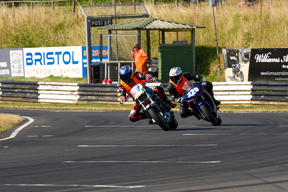 IH_NGRRC_Castle Combe_72882
