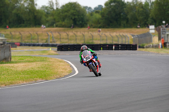 IH_NGRRC_Castle Combe_75454
