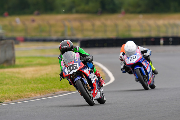 IH_NGRRC_Castle Combe_75596