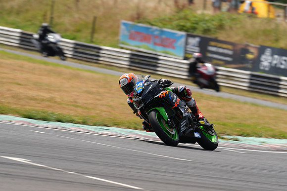 IH_NGRRC_Castle Combe_74609