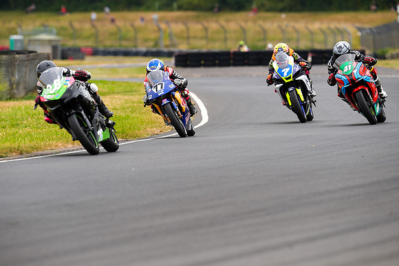 IH_NGRRC_Castle Combe_75497