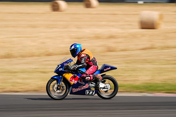 IH_NGRRC_Castle Combe_76015