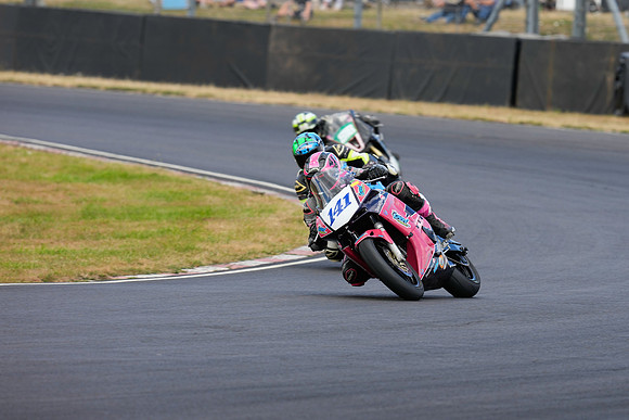 IH_NGRRC_Castle Combe_77612