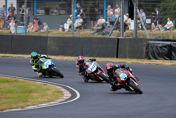 IH_NGRRC_Castle Combe_77659