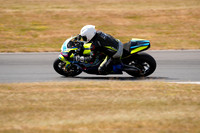 IH_NGRRC_Castle Combe_79098