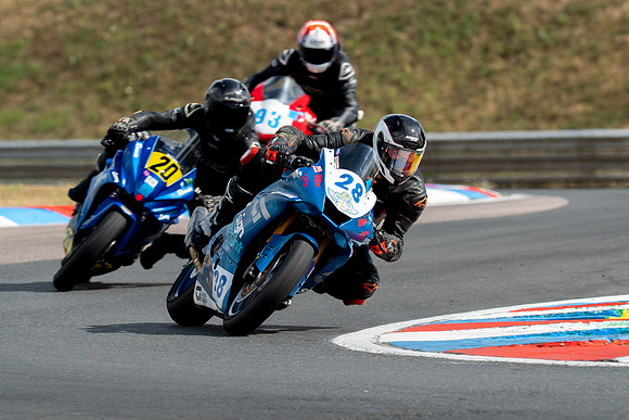 IH_BSB_Thruxton_95082