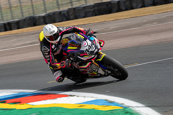 IH_BSB_Thruxton_94136