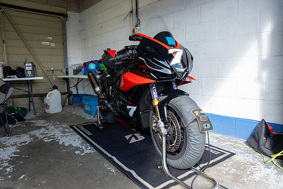 IH_BSB_Thruxton_92391