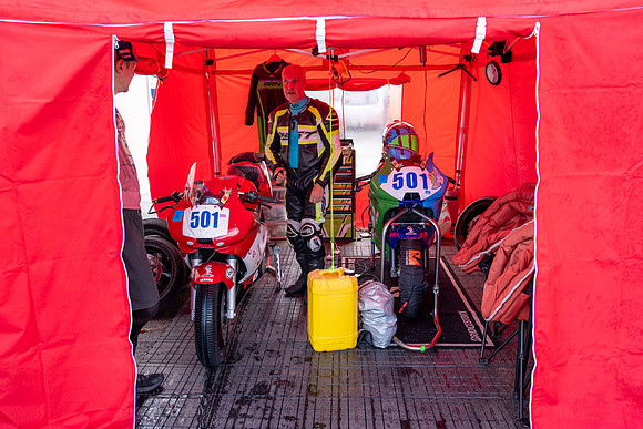 IH_BSB_Thruxton_92583