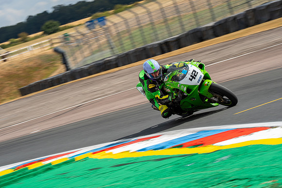IH_BSB_Thruxton_93952