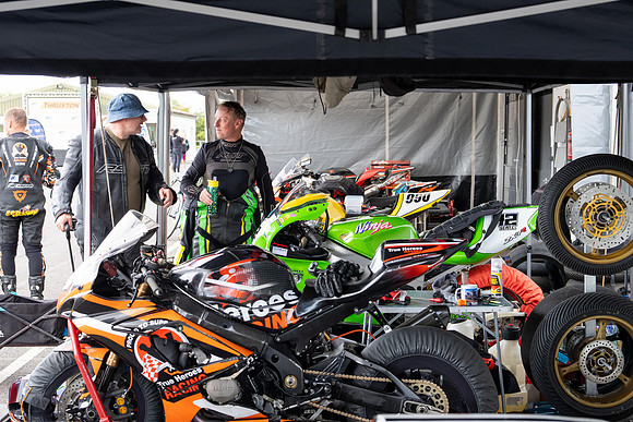 IH_BSB_Thruxton_92527