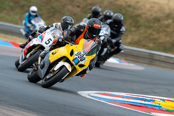 IH_BSB_Thruxton_94758