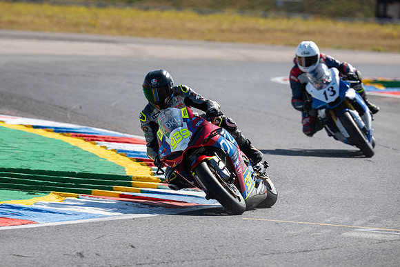 IH_NGRRC_Thruxton_99077