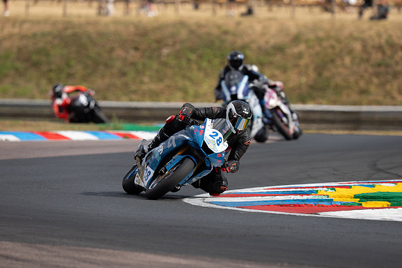 IH_NGRRC_Thruxton_100358