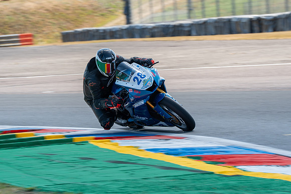 IH_NGRRC_Thruxton_98692