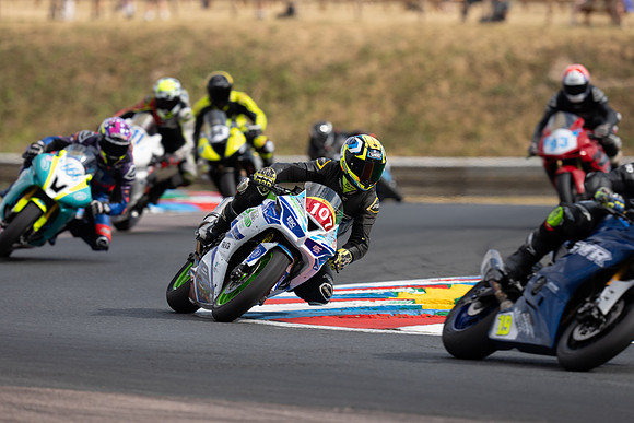 IH_NGRRC_Thruxton_100352