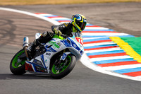 IH_NGRRC_Thruxton_100411