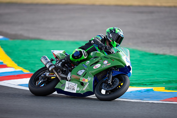 IH_NGRRC_Thruxton_101010