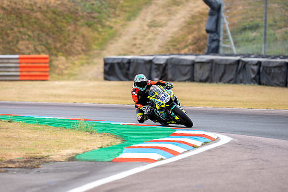IH_NGRRC_Thruxton_100165