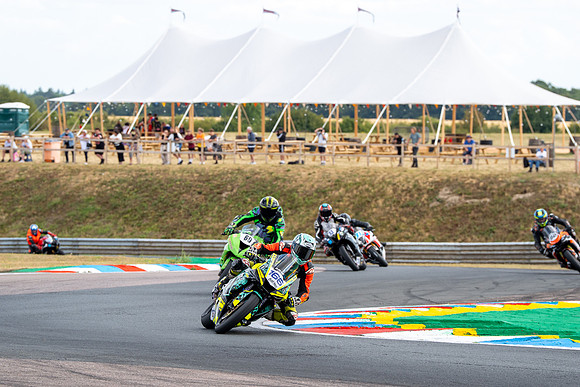 IH_NGRRC_Thruxton_99552