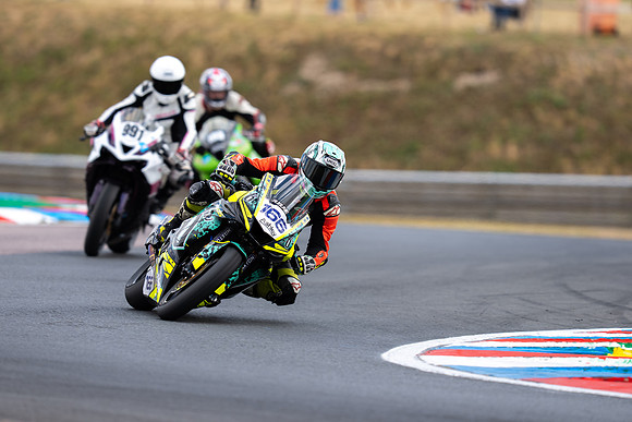 IH_NGRRC_Thruxton_100238