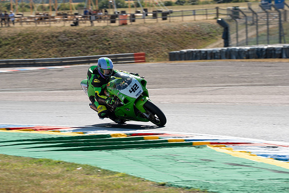 IH_NGRRC_Thruxton_98281