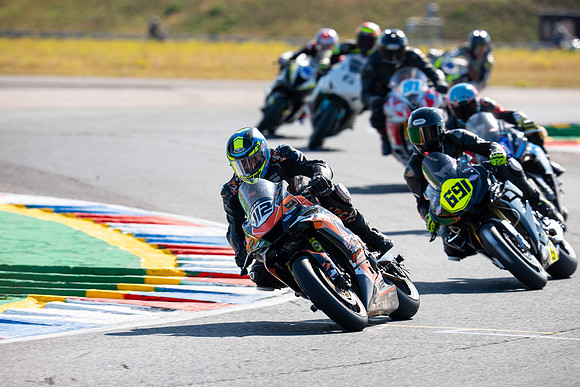 IH_NGRRC_Thruxton_98873