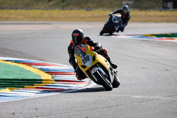 IH_NGRRC_Thruxton_98882
