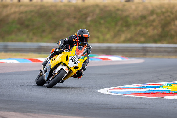 IH_NGRRC_Thruxton_100062