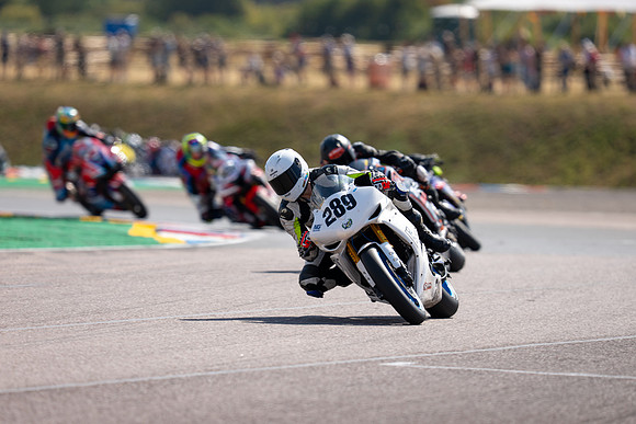 IH_NGRRC_Thruxton_101112