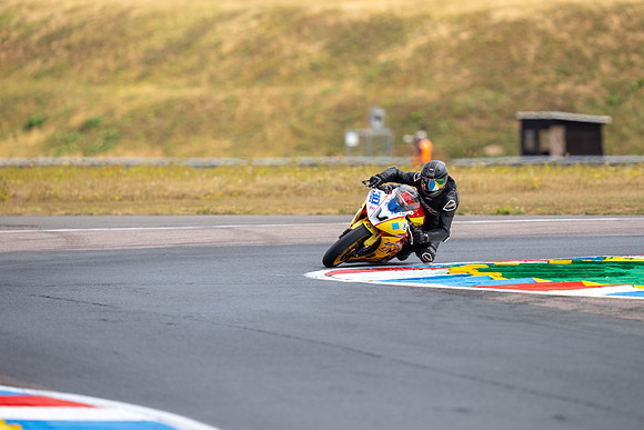 IH_NGRRC_Thruxton_101485