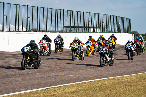IH_NGRRC_Thruxton_107227