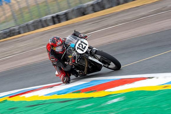 IH_BSB_Thruxton_93986