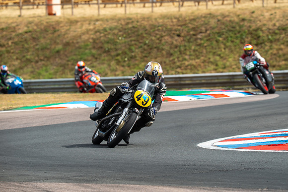 IH_NGRRC_Thruxton_96537