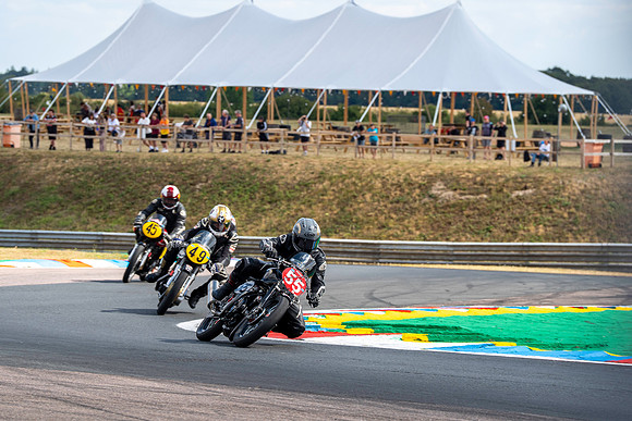 IH_NGRRC_Thruxton_99530