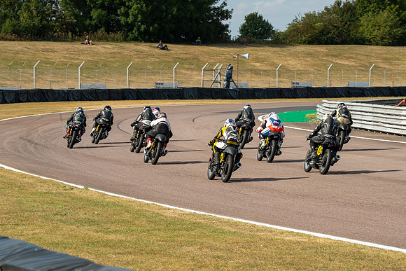 IH_NGRRC_Thruxton_107223