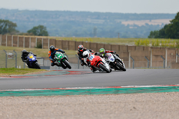IH_NG_Donington Park_148265-2