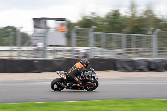 IH_NGRRC_Donington_109212