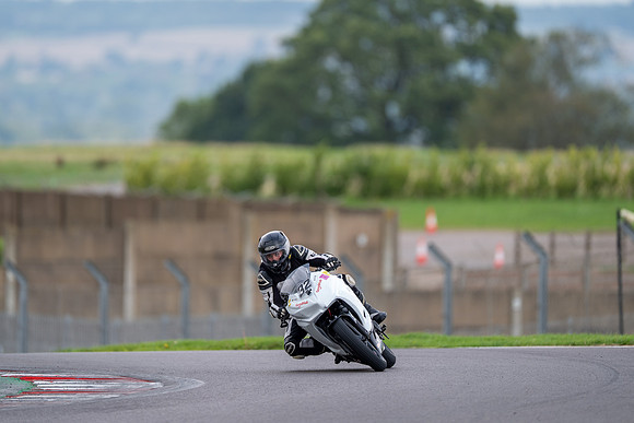 IH_NGRRC_Donington_111186