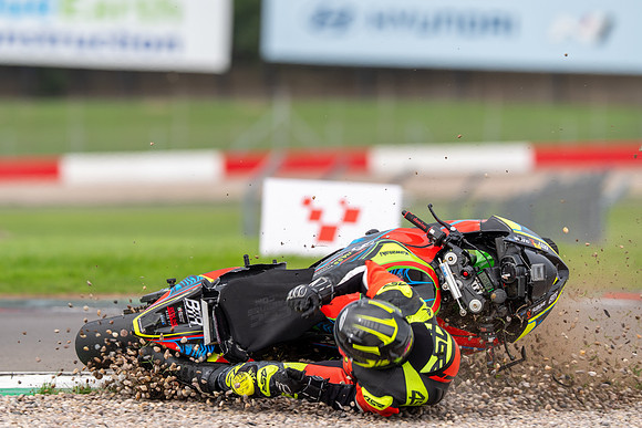 IH_NGRRC_Donington_110992