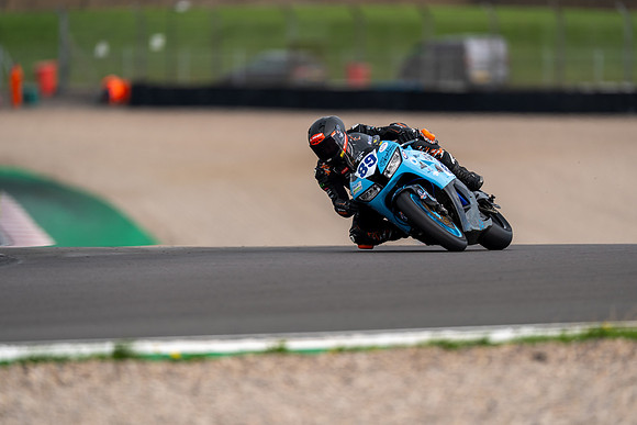 IH_NGRRC_Donington_110136