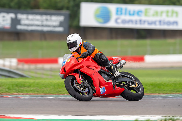 IH_NGRRC_Donington_110855
