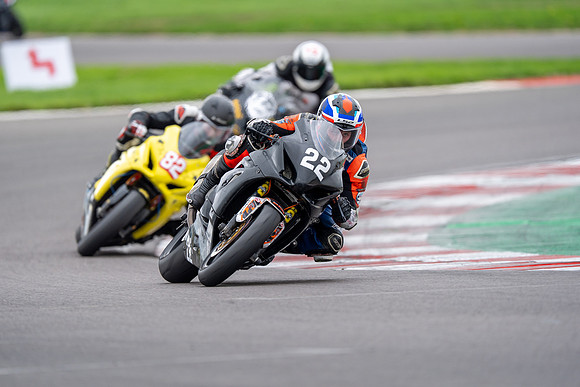 IH_NGRRC_Donington_111580