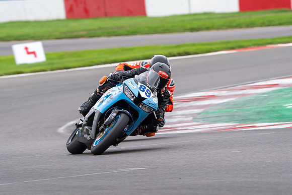 IH_NGRRC_Donington_113083