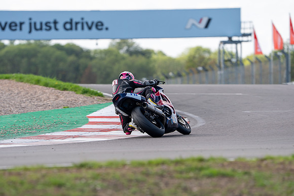 IH_NGRRC_Donington_116499
