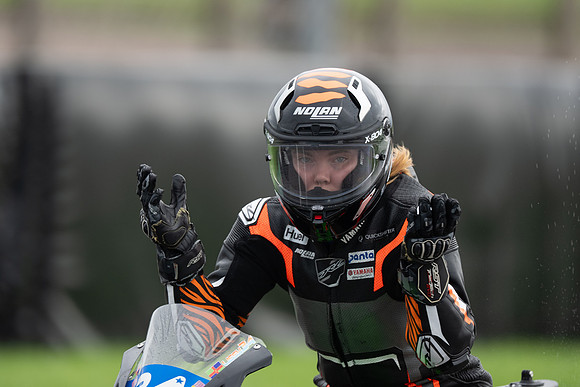 IH_NGRRC_Donington_114840