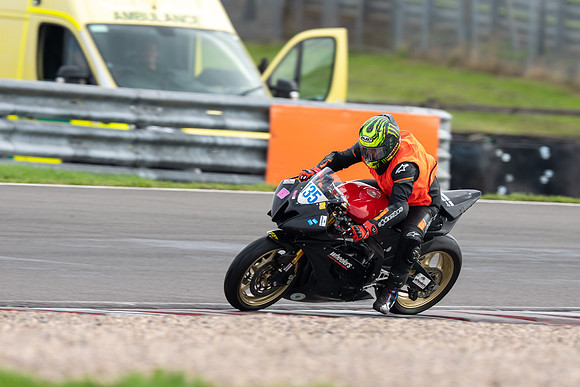 IH_NGRRC_Donington_115420