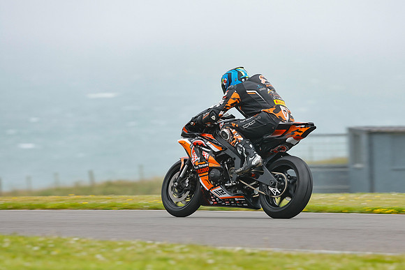 IH_NG_Anglesey_076076