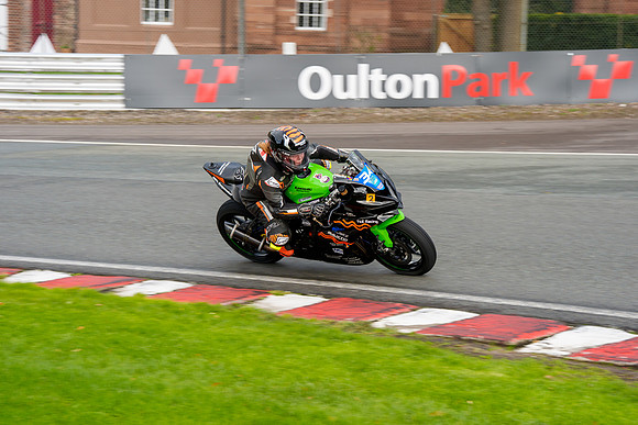 IH_NGRRC_Oulton Park_127103